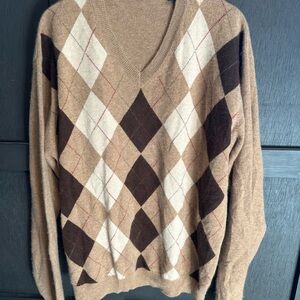 100% Cashmere John Ashford V-Neck Sweater - Brown and Cream Argyle